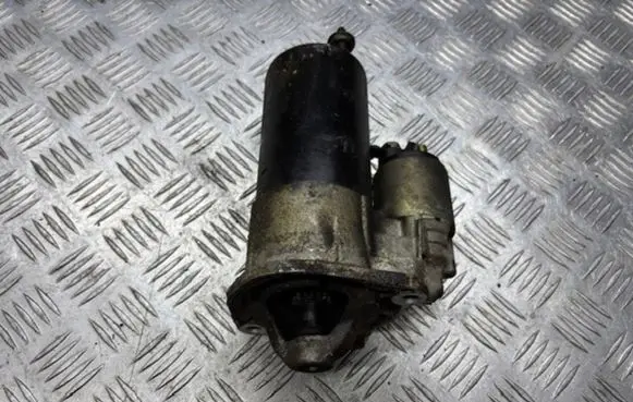 Volvo V70 Starter motor 0001218173