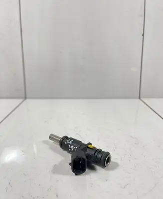Mini One - Cooper Coupe R56 Fuel injector V752817680 A149N03744