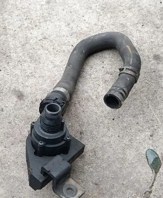 BMW 5 E60 E61 Electric auxiliary coolant/water pump 6922647