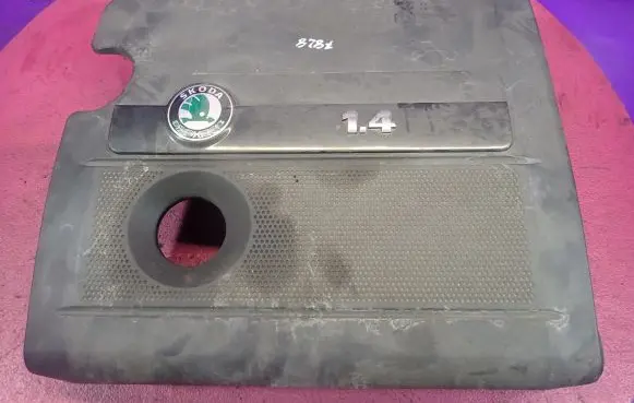 Skoda Fabia Mk1 (6Y) Engine cover (trim) 036129607D
