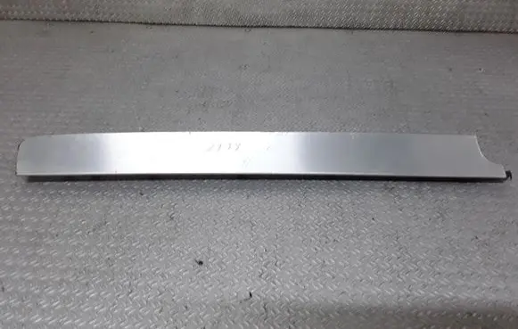 Volkswagen PASSAT B6 Dashboard glove box trim 3C1857212K