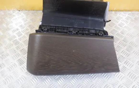 BMW i3 Glove box 9283010