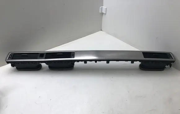 Volvo S80 Dash center air vent grill 30715144