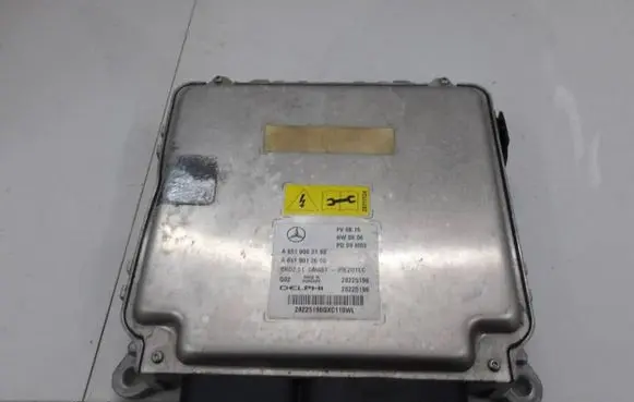 Mercedes-Benz C W204 Engine control unit/module ECU A6519003100