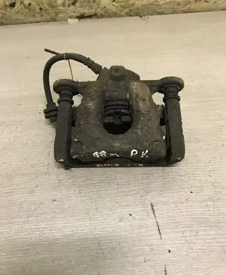 BMW 1 E81 E87 Front brake caliper