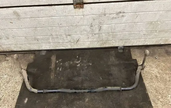 Porsche Macan (95B) Front anti-roll bar/sway bar 95B411309E