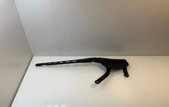 BMW 5 E60 E61 Front wiper blade arm 178261