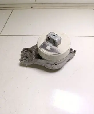Mercedes-Benz C W206 Engine mount bracket A2062402601