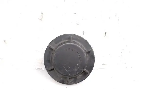 KIA Sportage Headlight/headlamp dust cover 
