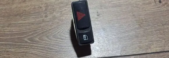 BMW 3 E46 Hazard light switch 61318368920