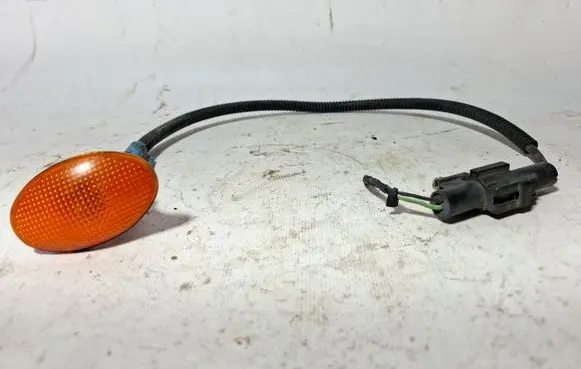 Ford Explorer Front fender indicator light F57D13K354G901C F57D13K354 F57D