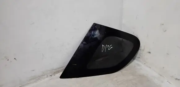 Lexus CT 200H Rear side window 2033003