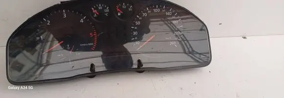 Audi A4 S4 B5 8D Speedometer (instrument cluster) 8D0919861 198616008