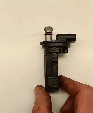 Chrysler Pacifica Camshaft position sensor 05149141AF B3407 17207