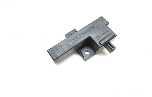 Volkswagen Touareg II Keyless (KESSY) go control unit/module 8K0907247 33542221