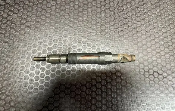 Ford Mondeo MK IV Fuel injector