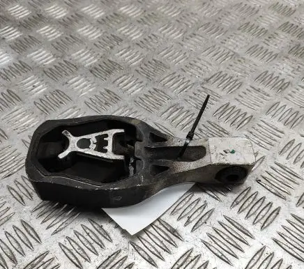 Peugeot 3008 II Engine mount bracket 9811786680