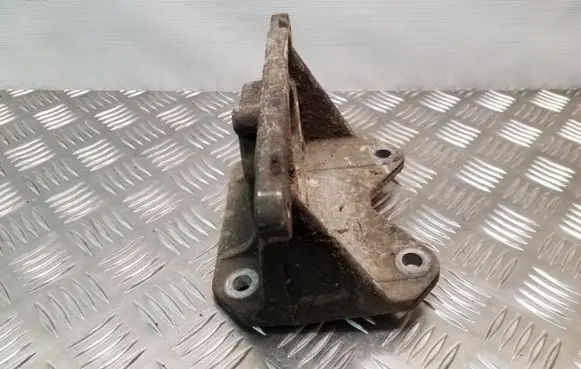 Opel Movano A Engine mounting bracket 260358