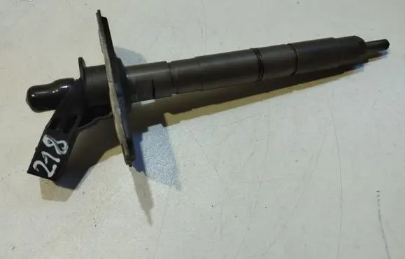 Audi A6 S6 C6 4F Fuel injector 059130277AA