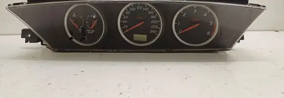 Nissan Primera Speedometer (instrument cluster) AU619