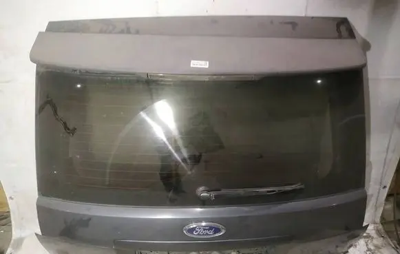 Ford C-MAX I Tailgate/trunk/boot lid pilkas
