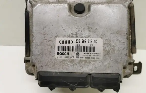 Audi A3 S3 8L Engine control unit/module 081001852 083906018