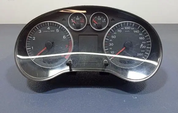 Audi A3 S3 8P Speedometer (instrument cluster) 8P0920900E