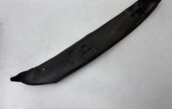 Fender foam support/seal