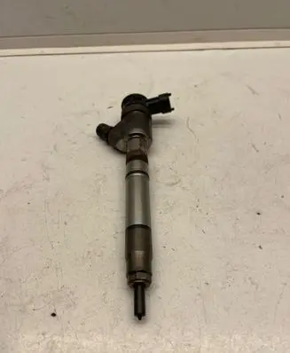 KIA Optima Fuel injector 0445110589 338002A610