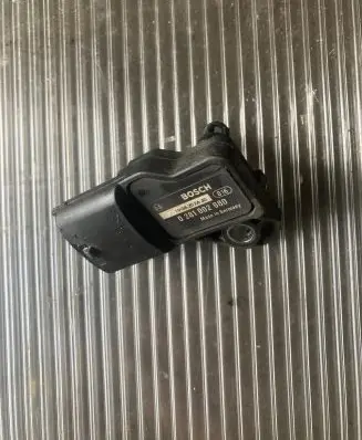 Honda CR-V Air pressure sensor 0281002680 1008252AJ0