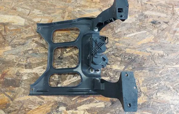 Mercedes-Benz Vito Viano W447 Radiator support slam panel bracket A4478801003 A4478850914 A4478850814