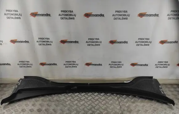 Volkswagen e-Golf Wiper trim 5G1819404 5G1819403