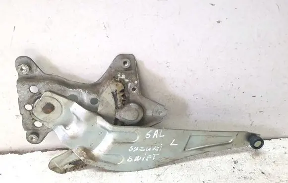 Suzuki Swift I Rear window lifting mechanism without motor 