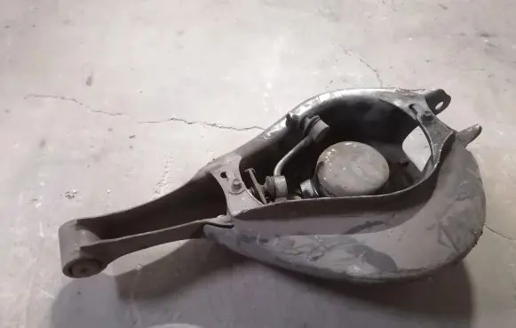 Lexus RX 450H Rear upper control arm/wishbone