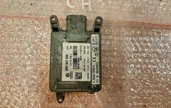 Audi Q5 SQ5 8R Distronic sensor radar 8R0907568