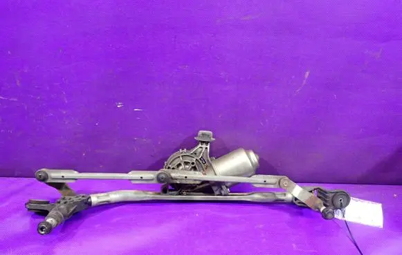 Renault Fluence Front wiper linkage and motor 288000007R