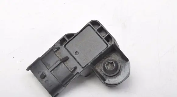 Volvo XC90 Turbo air boost pressure sensor 31432308