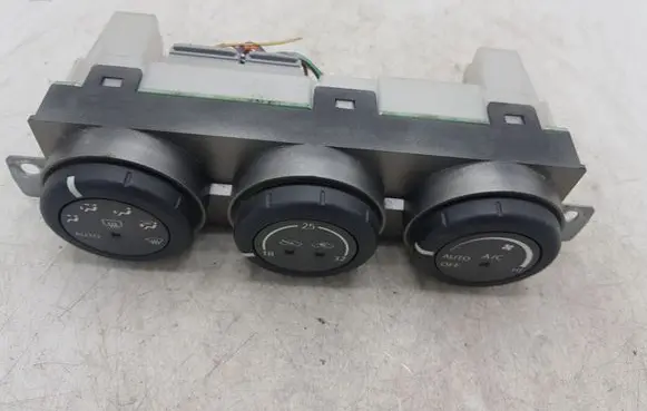 Nissan X-Trail T30 Climate control unit 27500EQ310 A0200018A02001 4F10