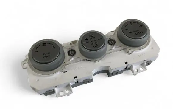 Mazda 6 Interior fan control switch QC15E2D