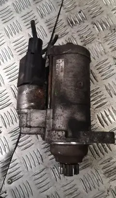 Volkswagen PASSAT B6 Starter motor 02z911024a