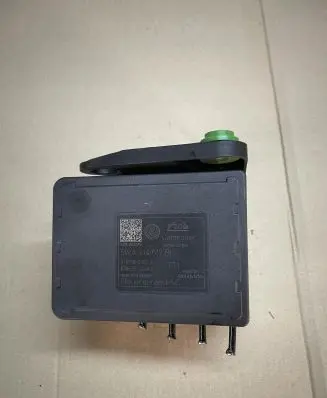 Volkswagen Golf VIII ABS Pump 5WA614517BL