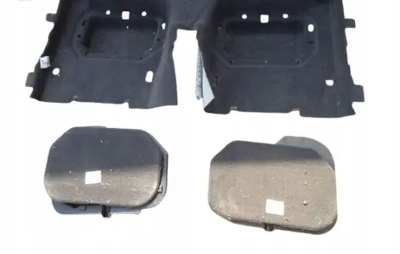 Volkswagen Touran I Front floor carpet liner 