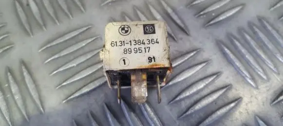 BMW 5 E34 Other relay 61311384364 61.311384364