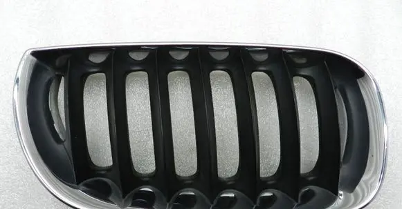 BMW X3 E83 Front bumper lower grill 51133402910