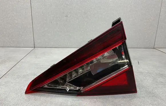 Skoda Superb B8 (3V) Tailgate rear/tail lights 3V5945308D