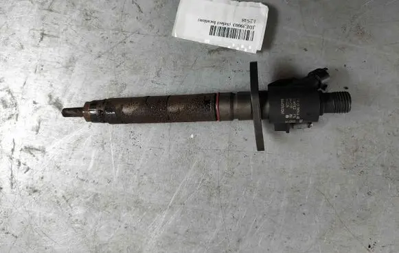 Jaguar F-Pace Fuel injector JDE39003 JDE34948