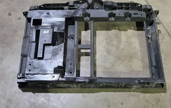 Opel Crossland X Radiator support slam panel 9676534280