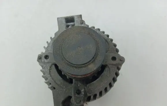 Honda CR-V Generator/alternator 1042101140