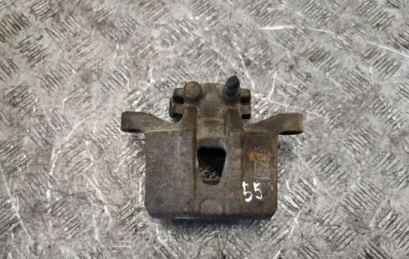 Mitsubishi Grandis Rear brake caliper 5709