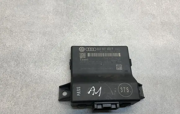 Audi A1 Gateway control module 8U0907468P